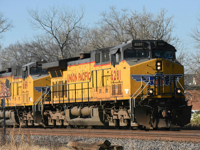 Hallan seis personas muertas en vagón de carga de Union Pacific en Texas