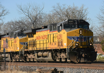 Hallan seis personas muertas en vagón de carga de Union Pacific en Texas
