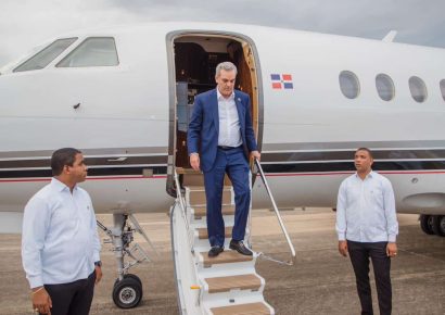 Abinader retorna al país tras agenda en Panamá y Guyana