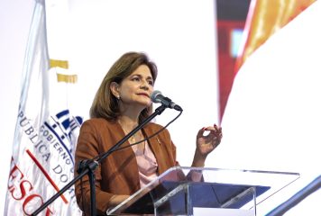 Vicepresidenta Raquel Peña asegura que reforma laboral busca fortalecer derechos de los trabajadores