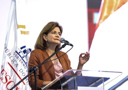 Raquel Peña aseguró que Gobierno monitorea impacto económico internacional