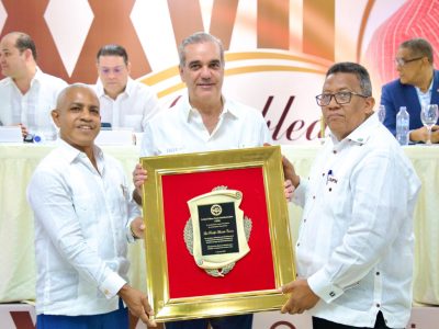 Gobierno reafirma apoyo a pequeños y medianos industriales de la harina para mantener precio del pan estable