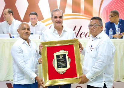 Gobierno reafirma apoyo a pequeños y medianos industriales de la harina para mantener precio del pan estable