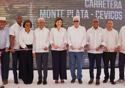 Vicepresidenta Raquel Peña entrega carreteras Monte Plata–Cevicos y San Pedro–Rincón Claro