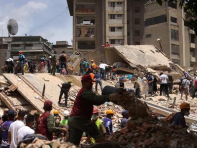 Delcy Rodríguez recorre La Guaira tras terremotos: pide ayuda internacional y admite colapso de edificios