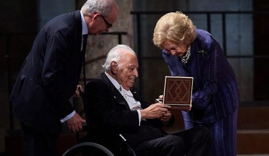 Reina Sofía entregó la Medalla de Honor del Festival de Granada a Zubin Mehta