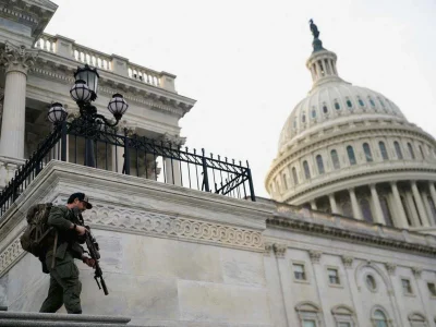 Cámara aprueba resolución simbólica contra guerra de Trump en Irán