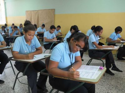 Minerd llama a más de 111 mil estudiantes a primera convocatoria de Pruebas Nacionales 2026