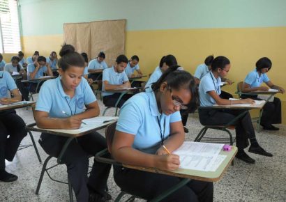 Minerd llama a más de 111 mil estudiantes a primera convocatoria de Pruebas Nacionales 2026
