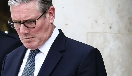 Starmer analiza su futuro político ante crecientes rumores de renuncia