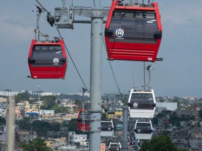 Teleférico de Santo Domingo suspende servicio en tramo clave por mantenimiento