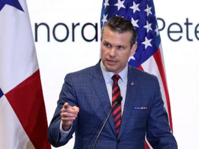 El jefe del Pentágono lanza advertencia a Cuba por posible compra de armamento