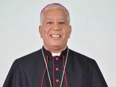 Papa León XIV designa a monseñor Andrés Napoleón Romero Cárdenas como nuevo obispo de La Vega