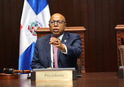 Alfredo Pacheco aclara que no ha propuesto cambios a la cesantía en la reforma laboral