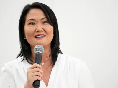 Fujimori confía en voto extranjero para acortar ventaja de Sánchez
