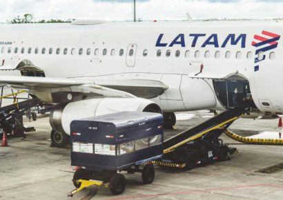LATAM advierte que el combustible de aviación seguirá costoso incluso si termina el conflicto en Medio Oriente