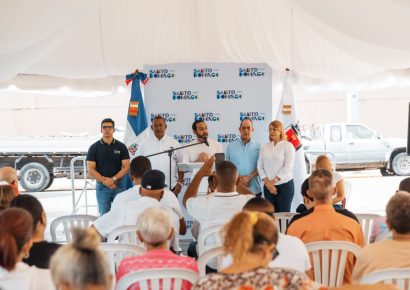 Alcaldía del DN realizó operativo médico y social en el sector 30 de Mayo