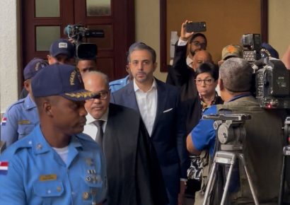 Juez rechaza imputación de homicidio voluntario en caso Jet Set y ordena envío a juicio de fondo a los hermanos Espaillat