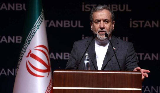 Irán afirma que solo él puede normalizar el estrecho de Ormuz y advierte contra intervenciones externas