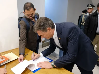 Bolivia declara estado de excepción para poner fin a los bloqueos que paralizan al país