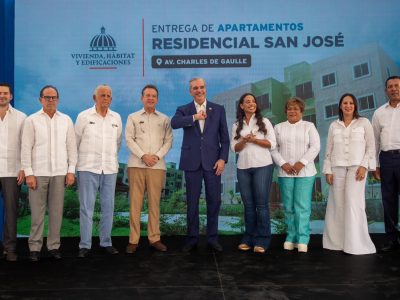 Banreservas financia 700 apartamentos del residencial San José entregados por Abinader