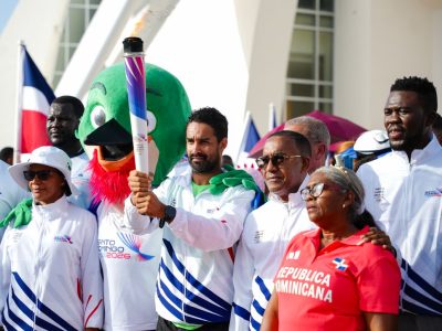 Monte Plata celebró con fervor el paso de la antorcha olímpica rumbo a Santo Domingo 2026