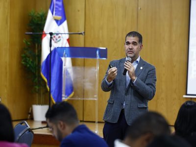 Gobierno conforma red para impulsar el desarrollo territorial y fortalecer la planificación en las provincia