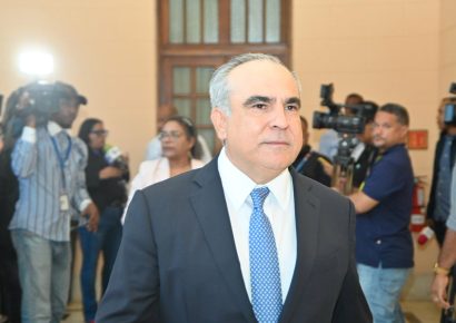 Presidente del Conep critica debate sobre cesantía laboral: “se ha convertido en una bola de humo”