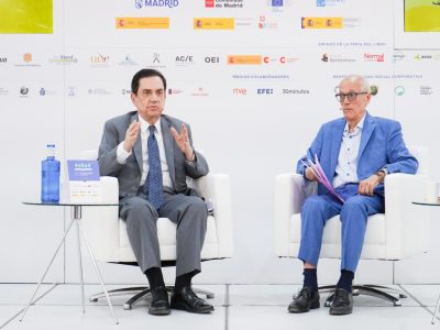 Embajada de RD en España cierra su programa cultural en la Feria del Libro de Madrid con panel sobre literatura dominicana del siglo XX