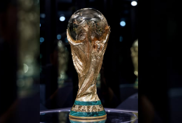 FIFA exhibe el trofeo original del Mundial 2026 en Ciudad de México