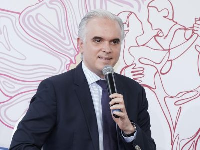 De Camps anuncia muestra nacional estudiantil de artes