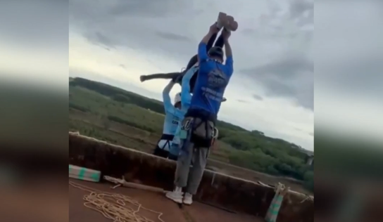 Cierran puente en Brasil tras la muerte de una joven lanzada al vacío sin cuerdas durante salto extremo