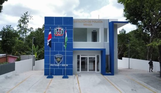 Gobierno inaugura nueva estación policial en Mencía para reforzar la seguridad en Pedernales