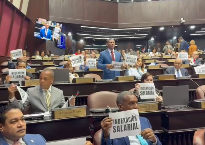 Diputados opositores rechazan medidas económicas y exigen indexación salarial