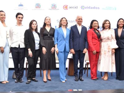 Ley de Cuidados toma fuerza en el Congreso tras jornadas de debate impulsadas por el Ministerio de la Mujer