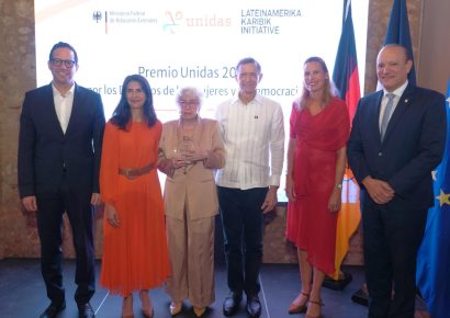 Milagros Ortiz Bosch se convierte en la primera dominicana en recibir el Premio Unidas por los Derechos de las Mujeres