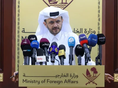 Qatar anuncia el inicio de negociaciones entre Irán y Estados Unidos con mediación internacional en Suiza