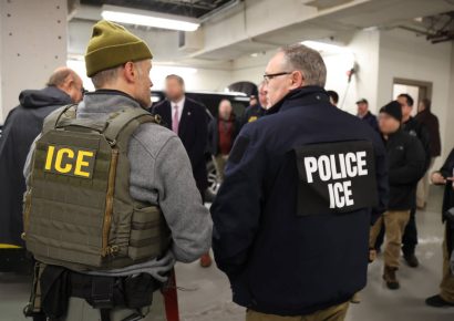 ICE cambia reglas de detención migratoria tras solicitudes de contratista privado, según The Washington Post