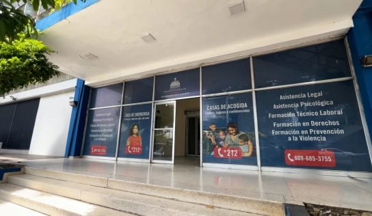 Ministerio de la Mujer pide a medios difundir líneas de ayuda para prevenir la violencia de género