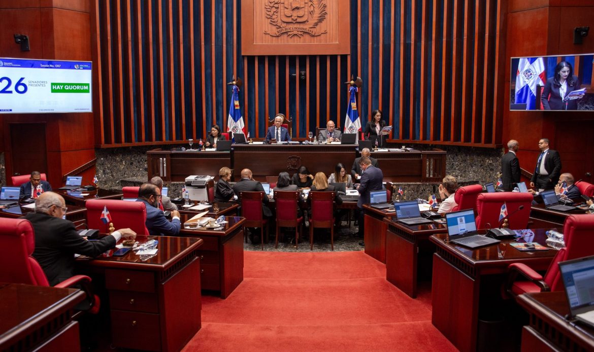 Senado aprueba de urgencia medidas económicas del Ejecutivo