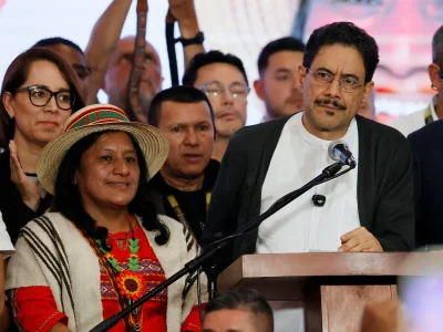 Iván Cepeda admite que no existen evidencias de irregularidades en las elecciones presidenciales de Colombia
