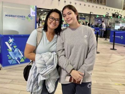 Keiko Fujimori viajó con su hija en medio del estrecho conteo electoral en Perú