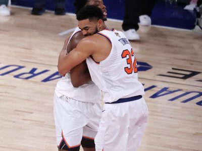Knicks firman una remontada histórica y quedan a las puertas del título de la NBA