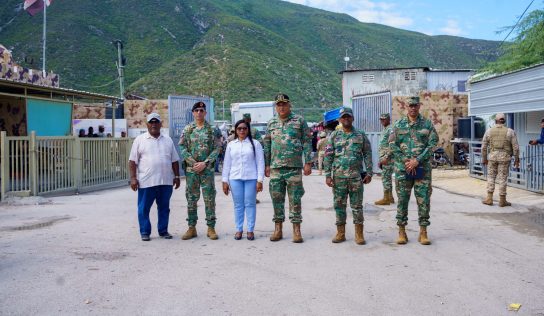 RD reforzará frontera con Haití con más tropas y expansión de verja perimetral