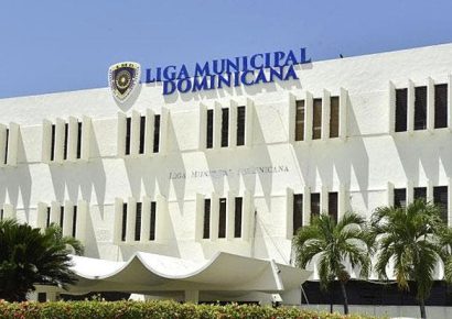 Liga Municipal Dominicana ampliará proyectos en Los Ríos