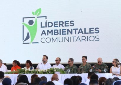 Medio Ambiente fortalece la protección ambiental con la graduación de 399 nuevos líderes y guardaparques en Pedernales