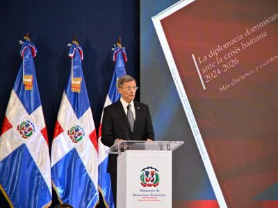 Mirex lanza libro que documenta la estrategia diplomática dominicana ante la crisis en Haití