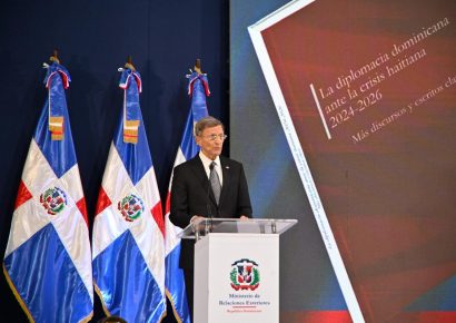 Mirex lanza libro que documenta la estrategia diplomática dominicana ante la crisis en Haití