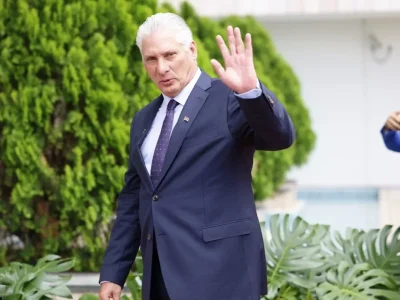 Díaz-Canel acusa a Trump de buscar un pretexto contra Cuba y pide diálogo sin condiciones