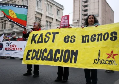 Protesta masiva en Valparaíso durante Cuenta Pública de Kast